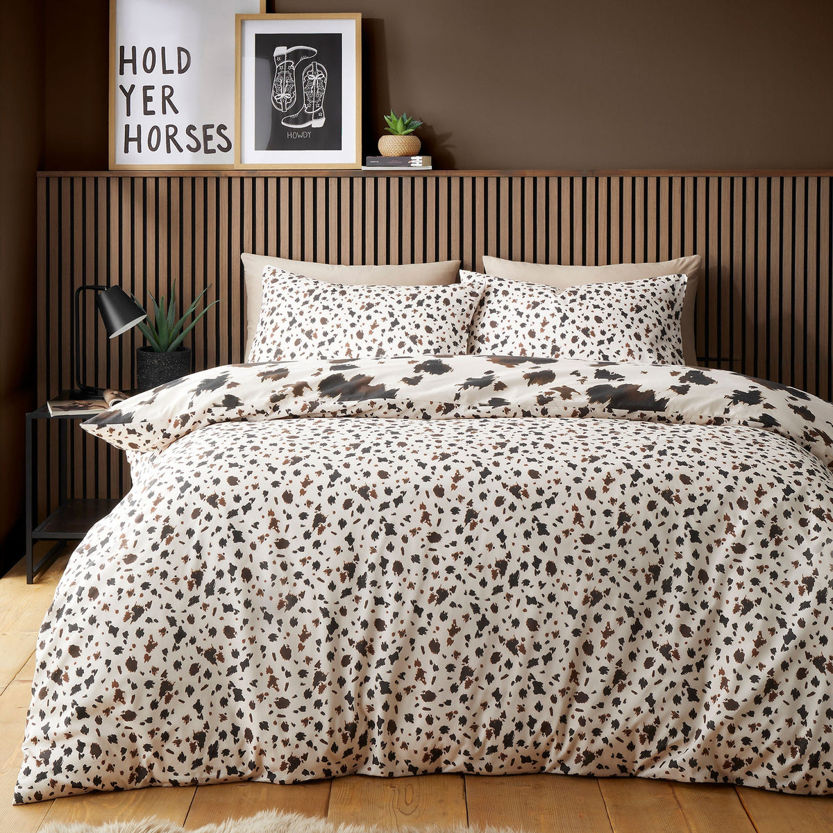 Cow Print Duvet Cover Set in Natural