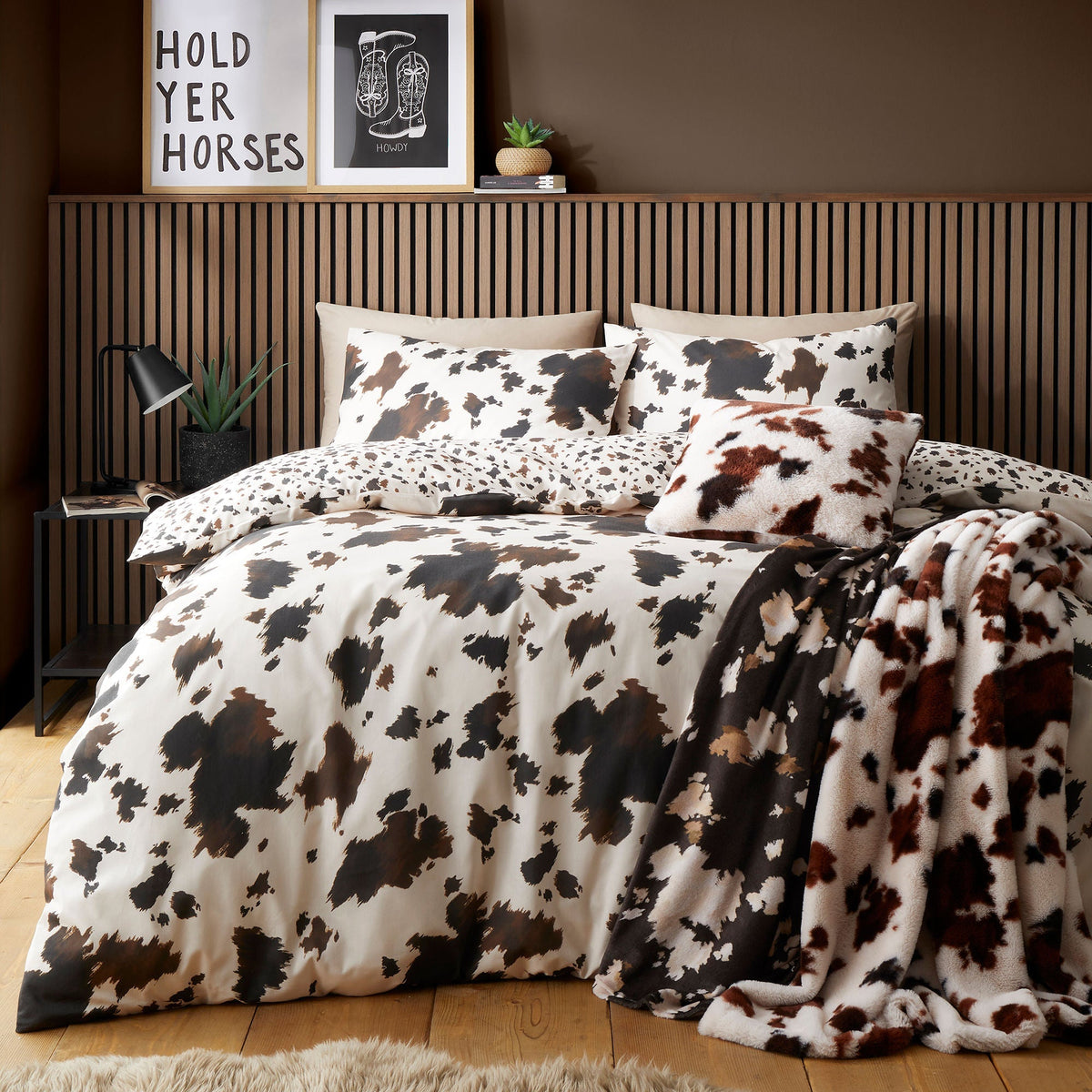 Cow Print Duvet Cover Set in Natural