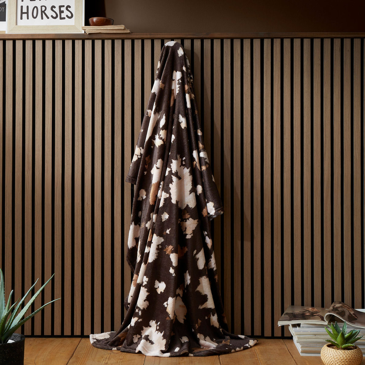 Cow Print Fleece Throw in Chocolate