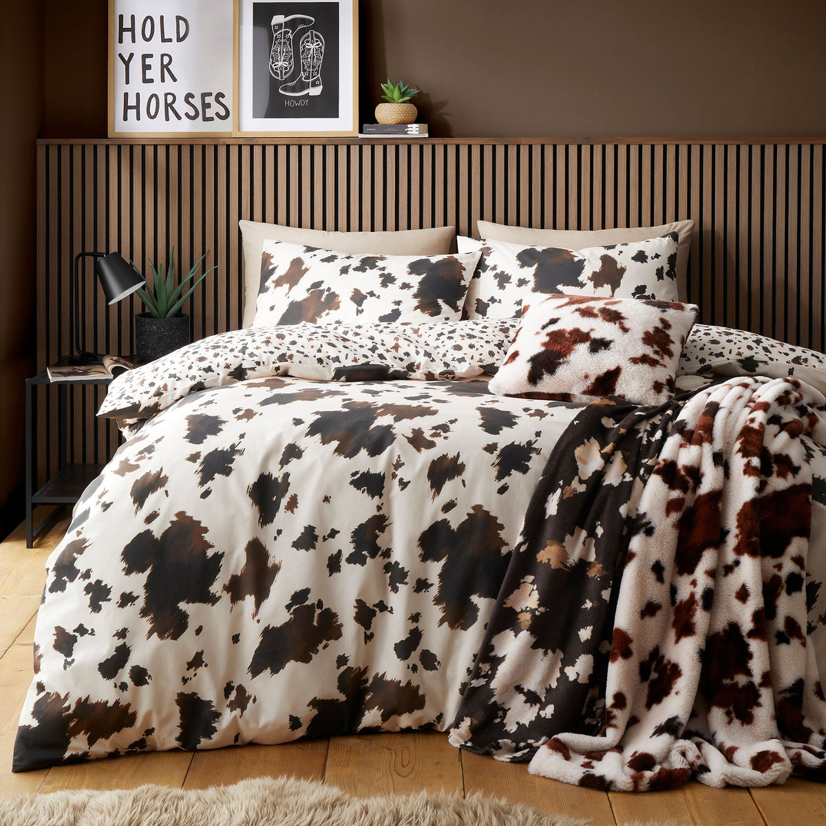 Cow Print Fleece Throw in Chocolate