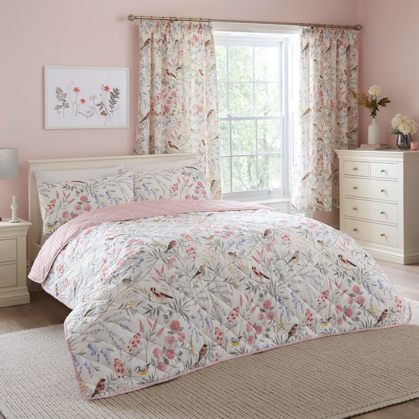 Caraway Bedspread in Pink