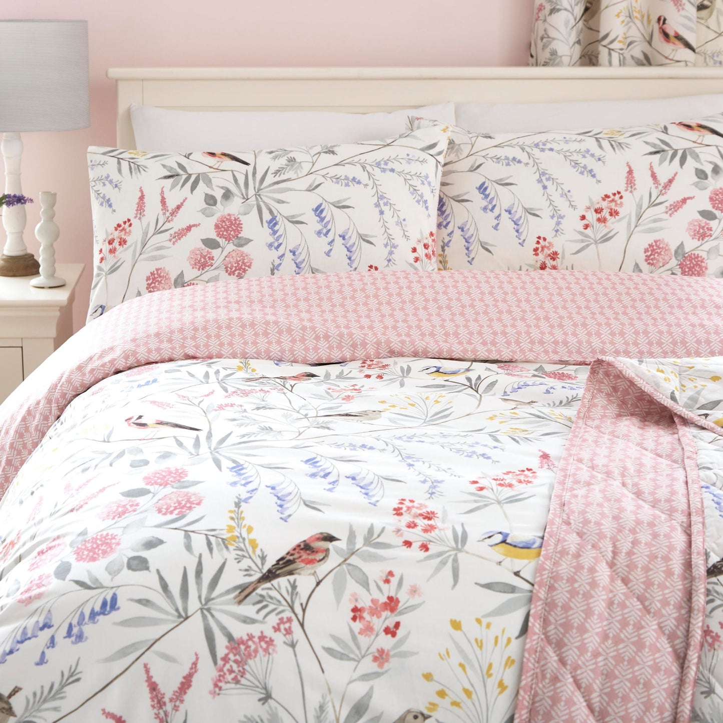 Caraway Duvet Cover Set in Pink