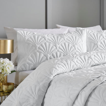 Cavali Duvet Cover Set in White