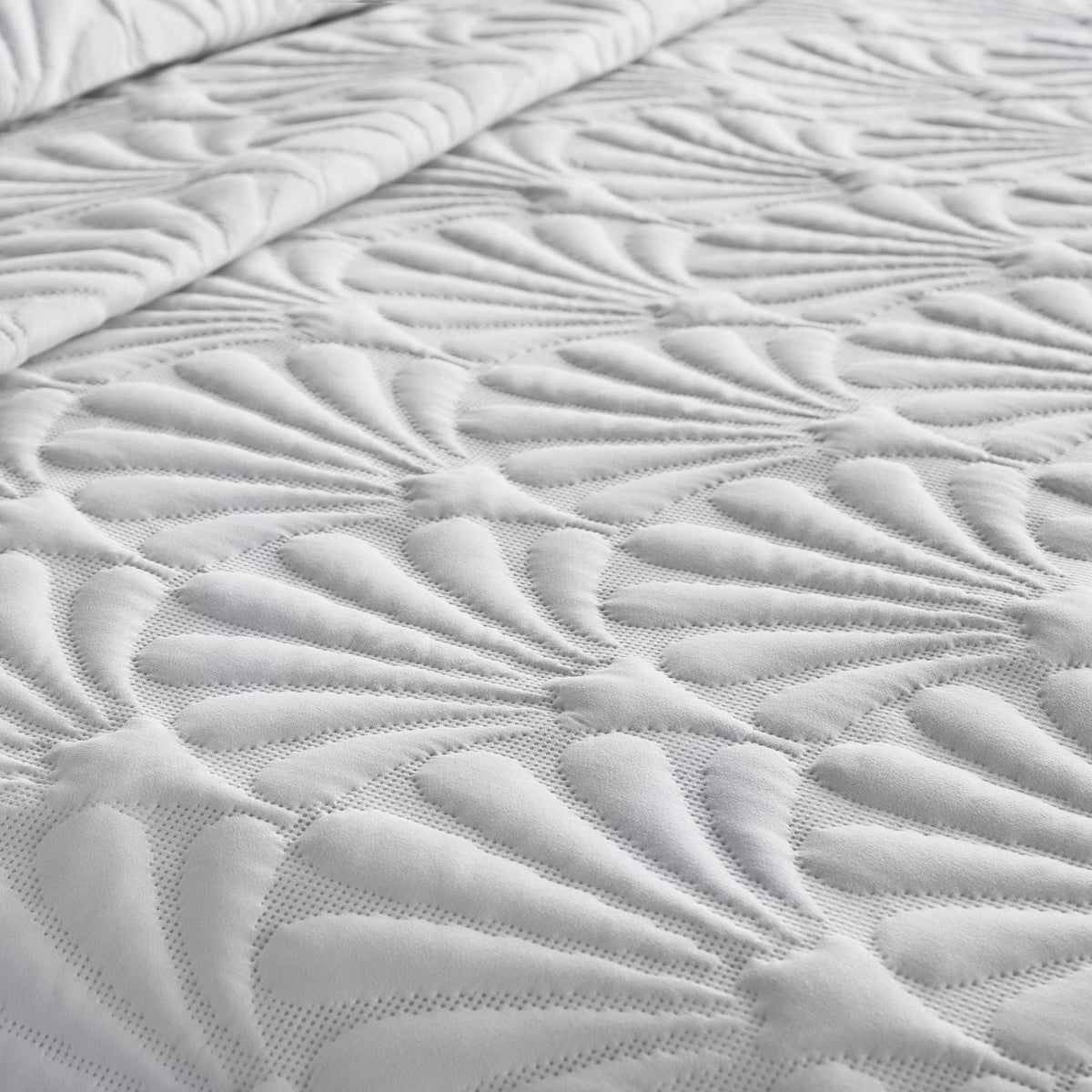 Cavali Duvet Cover Set in White
