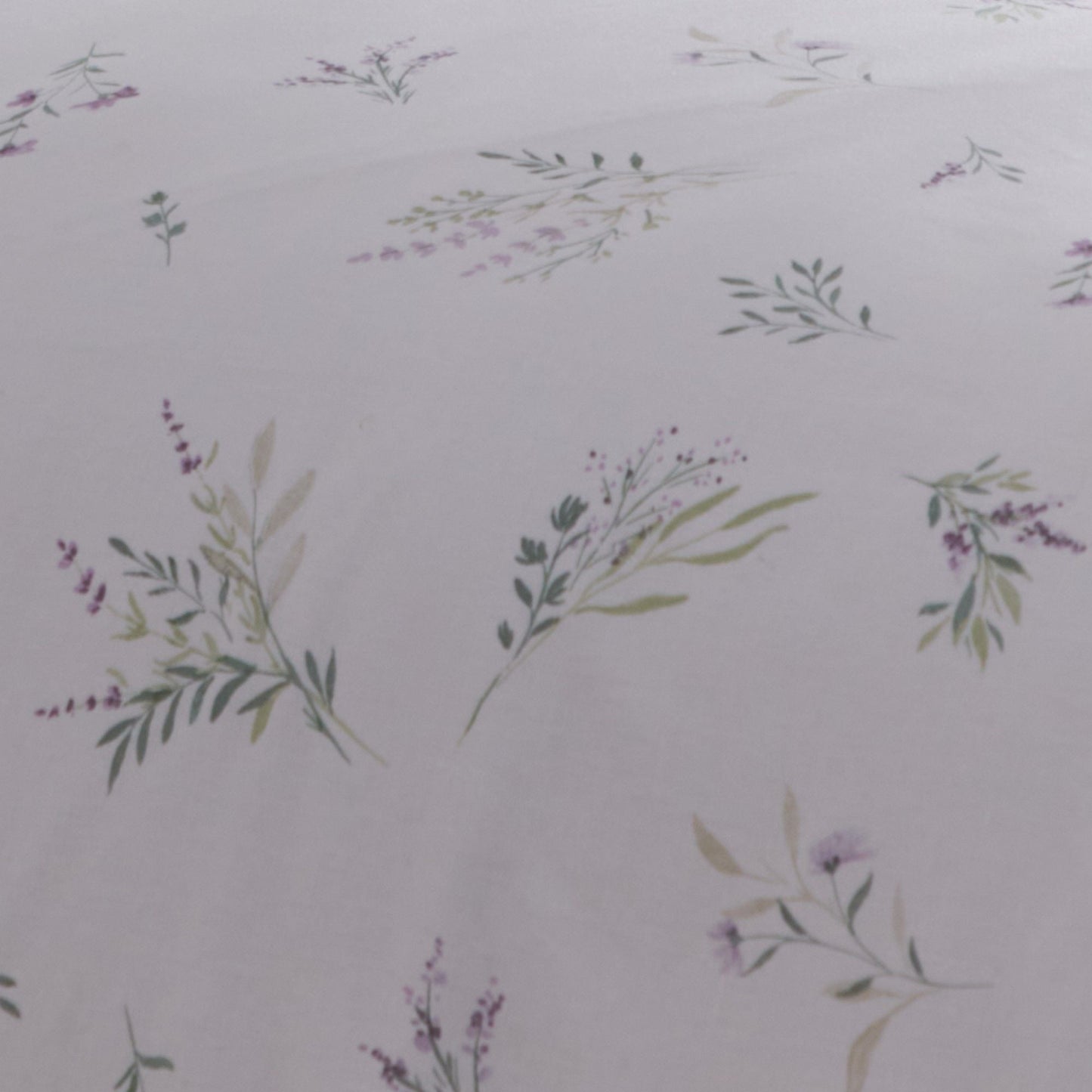 Chloe Duvet Cover Set in Lilac
