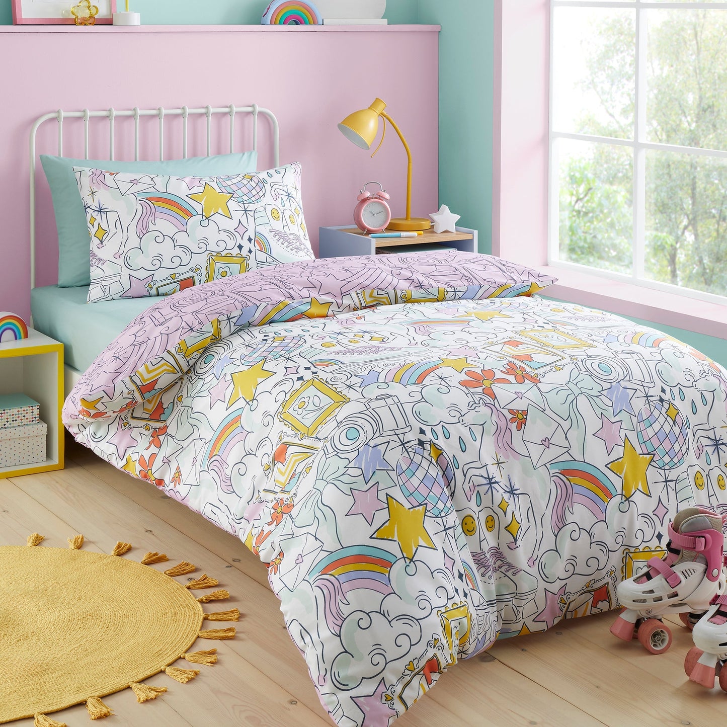 Doodle Hobby Duvet Cover Set in Multi