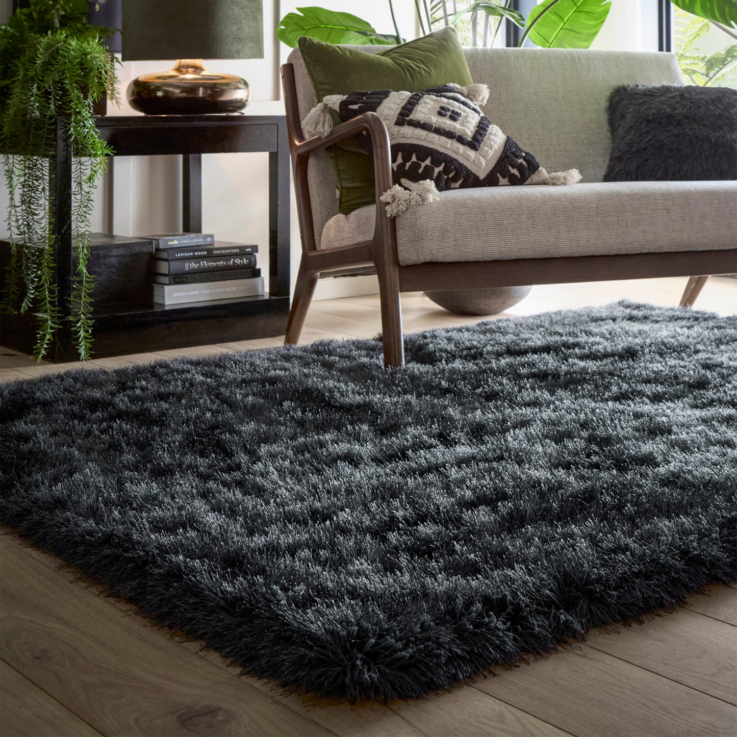 Origins Extravagance/Decadence Dark Grey