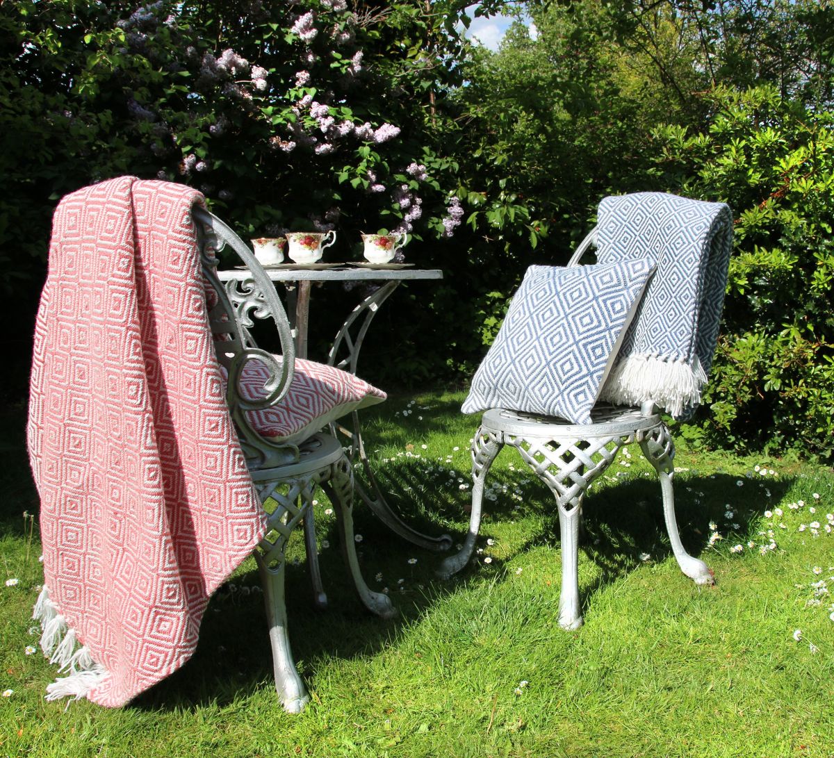 Hug Rug Woven Diamond Throw Coral Pink