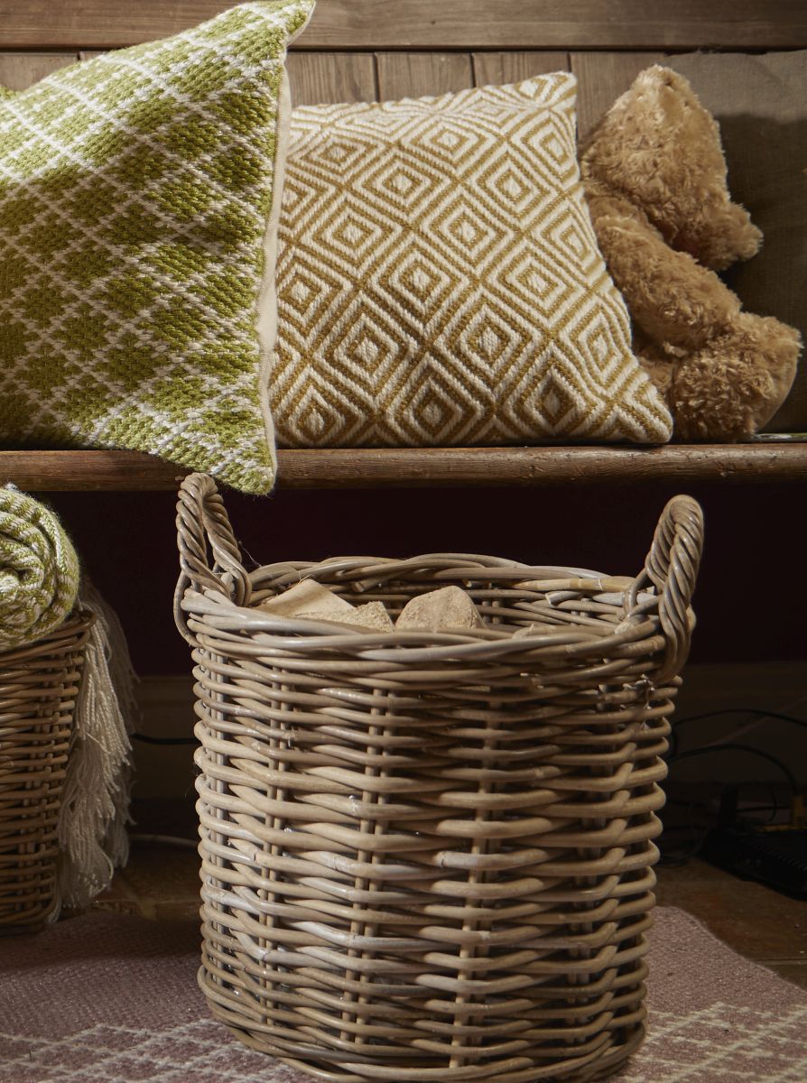 Hug Rug Woven Diamond Rug Gold