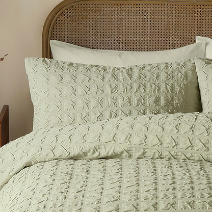 Embossed Grid Duvet Cover Set in Green