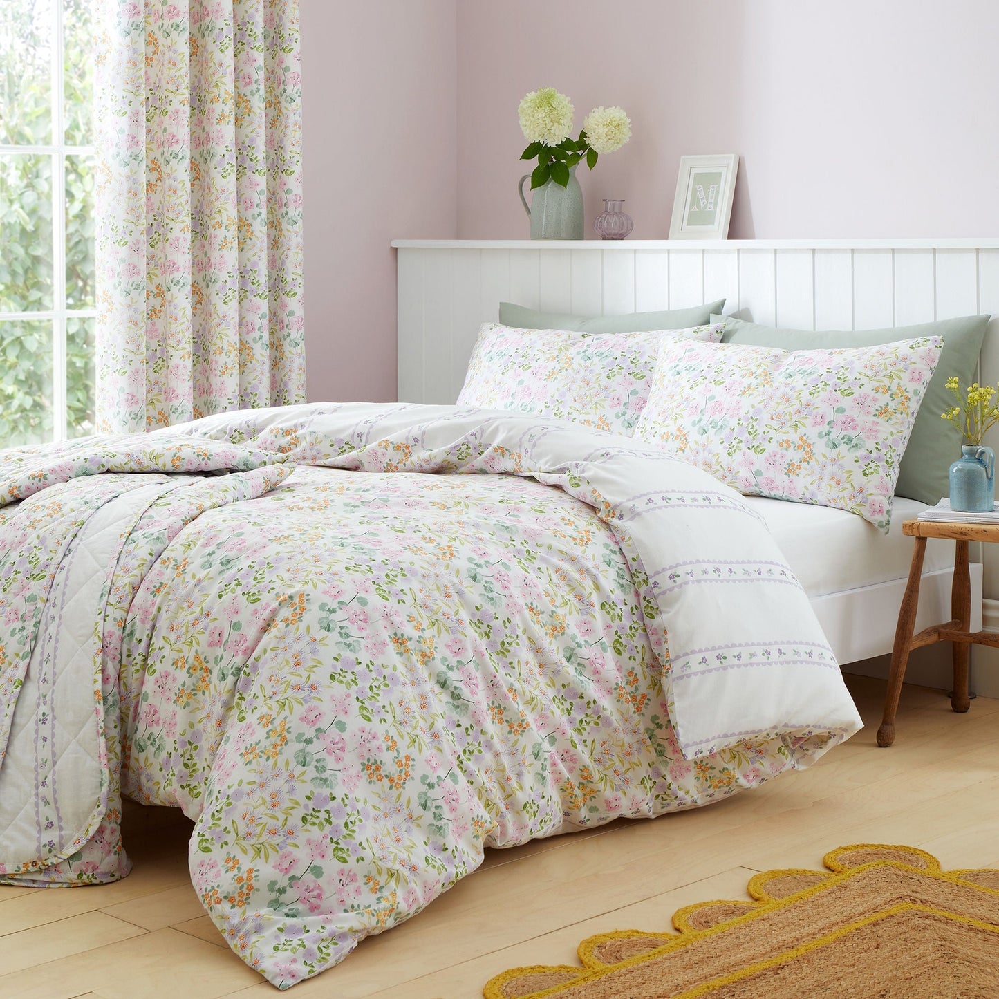 Edith Duvet Cover Set in Lilac