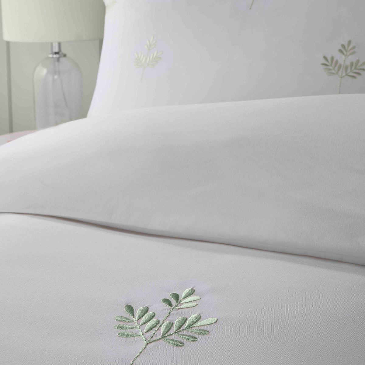 Emily Embroidery Duvet Cover Set in Green