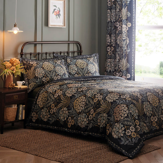 Evelina Duvet Cover Set in Navy