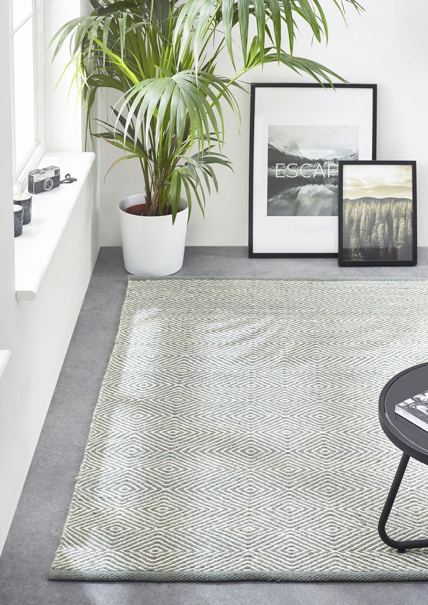 Hug Rug Woven Diamond Rug Sky Grey