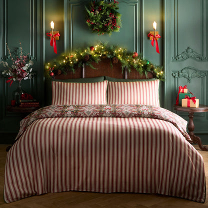 Festive Robin Duvet Cover Set in Red