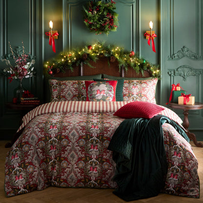 Festive Robin Duvet Cover Set in Red