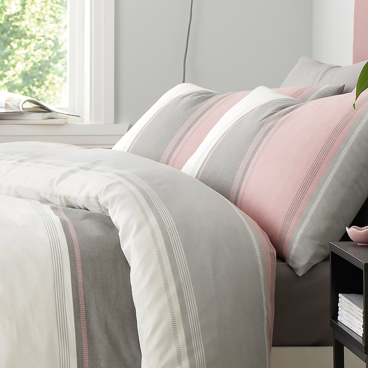 Betley Duvet Cover Set in Blush