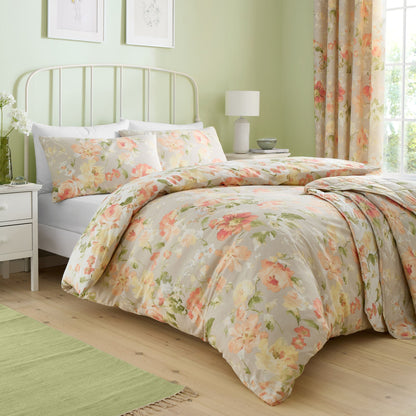 Flourette Bedspread in Natural