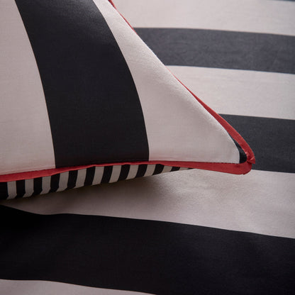 Festivo Circus Stripe Duvet Cover Set in Black