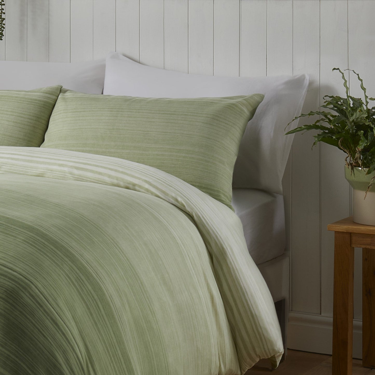Fairhaven Duvet Cover Set in Green