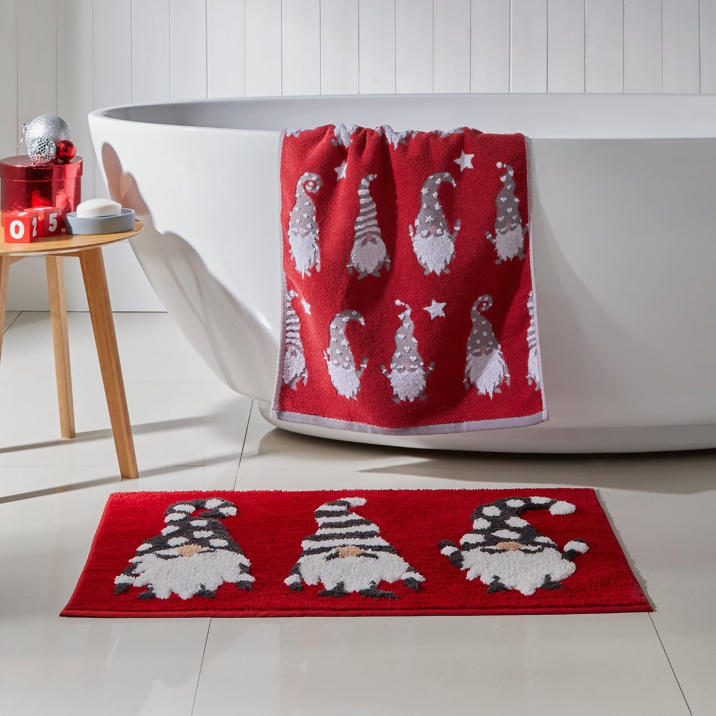 Gonks Bath Mat in Red