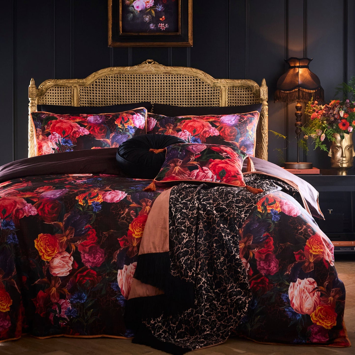 Grande Chintz Duvet Cover Set in Multi