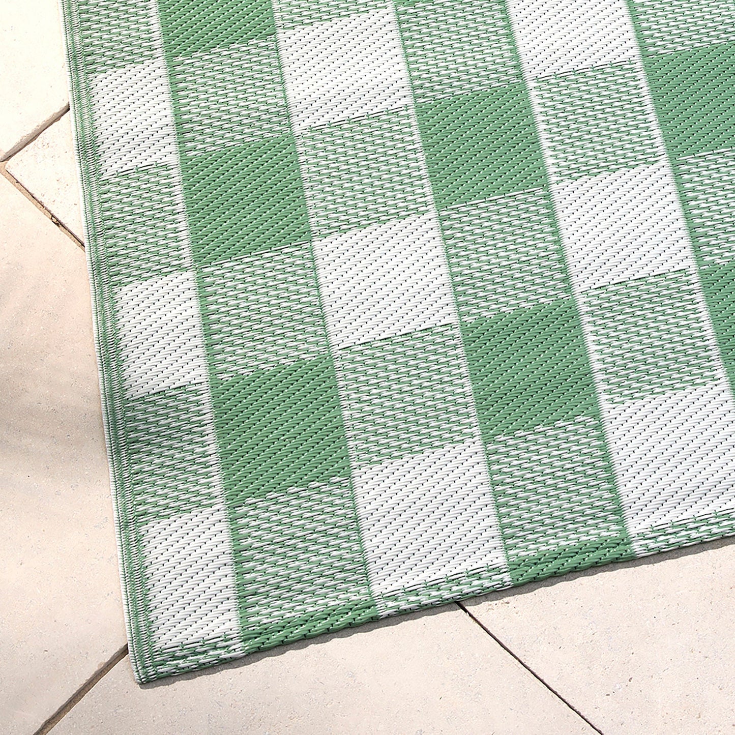 Gingham Outdoor Rug in Green