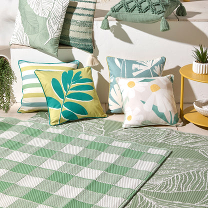 Gingham Outdoor Rug in Green