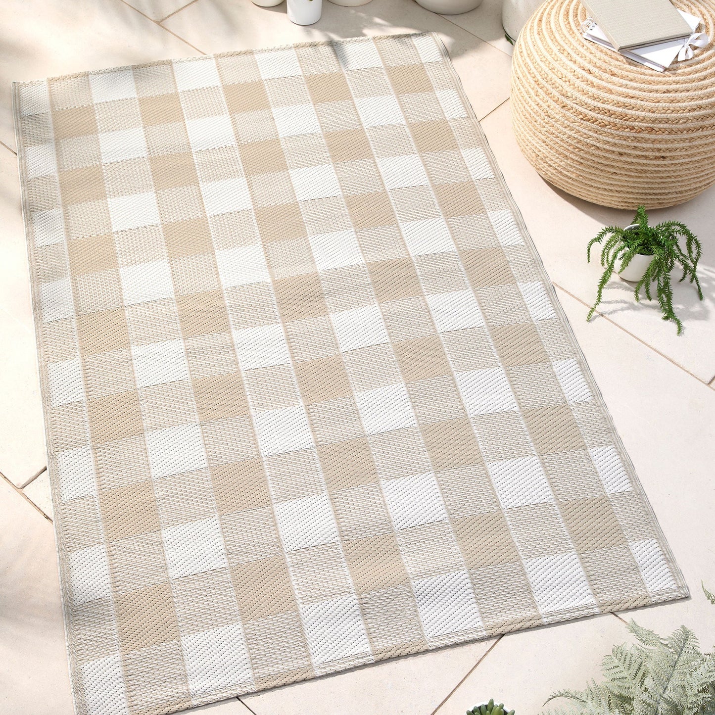 Gingham Outdoor Rug in Natural