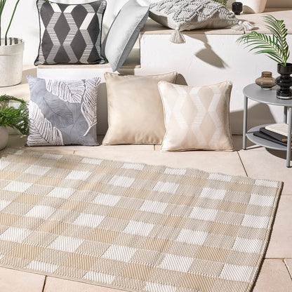 Gingham Outdoor Rug in Natural