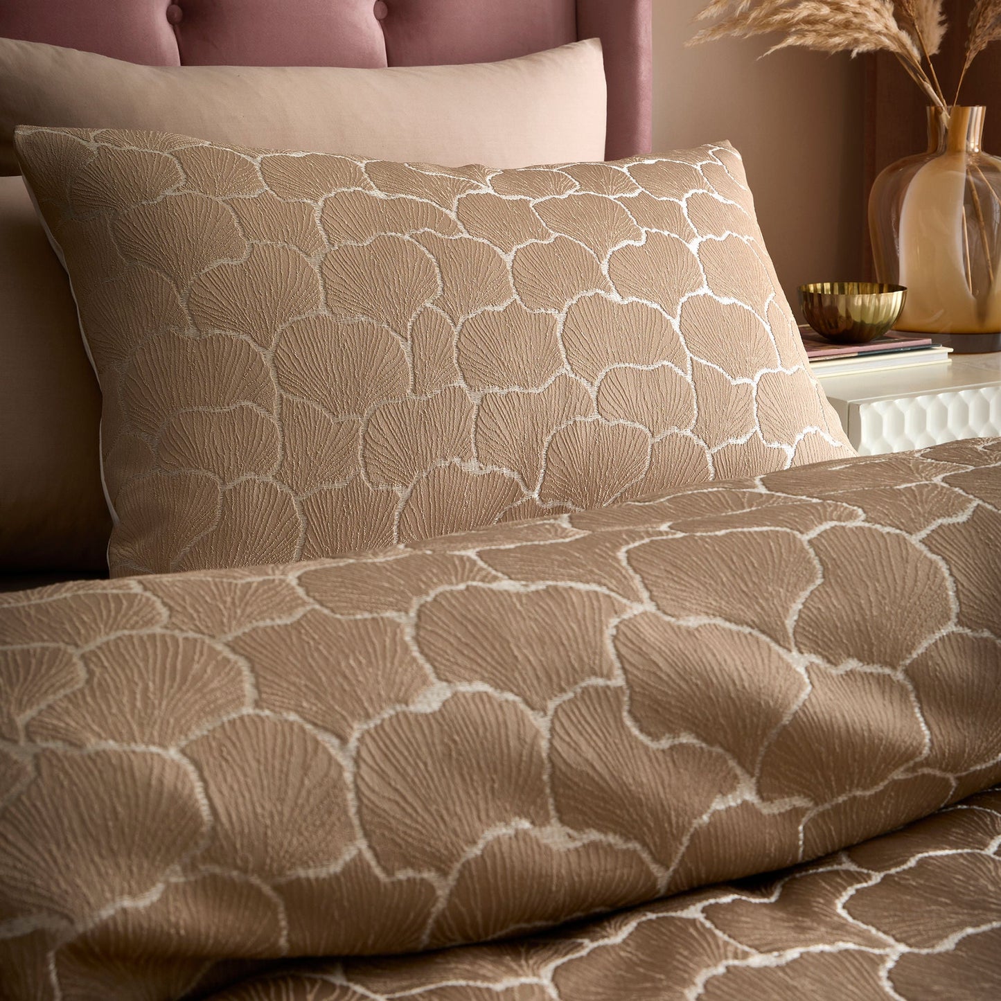 Ginko Jacquard Duvet Cover Set in Natural