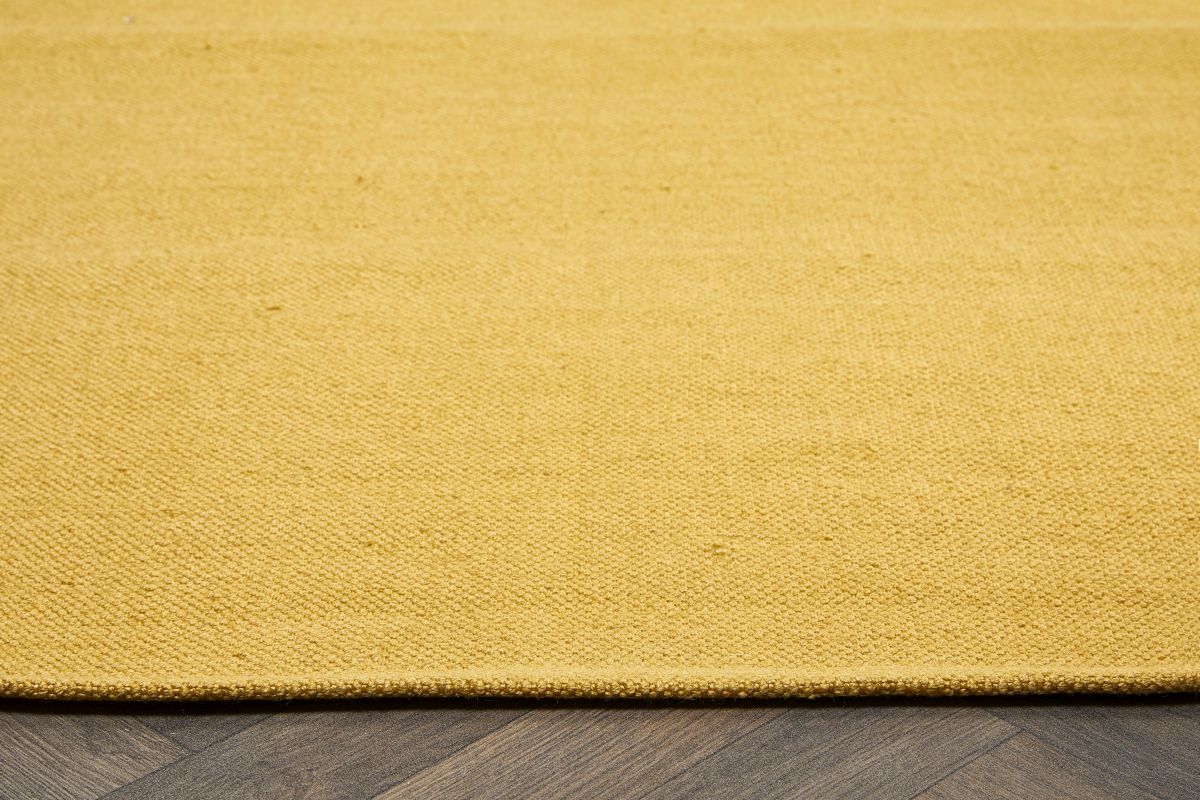 Hug Rug Woven Diamond Rug Gold