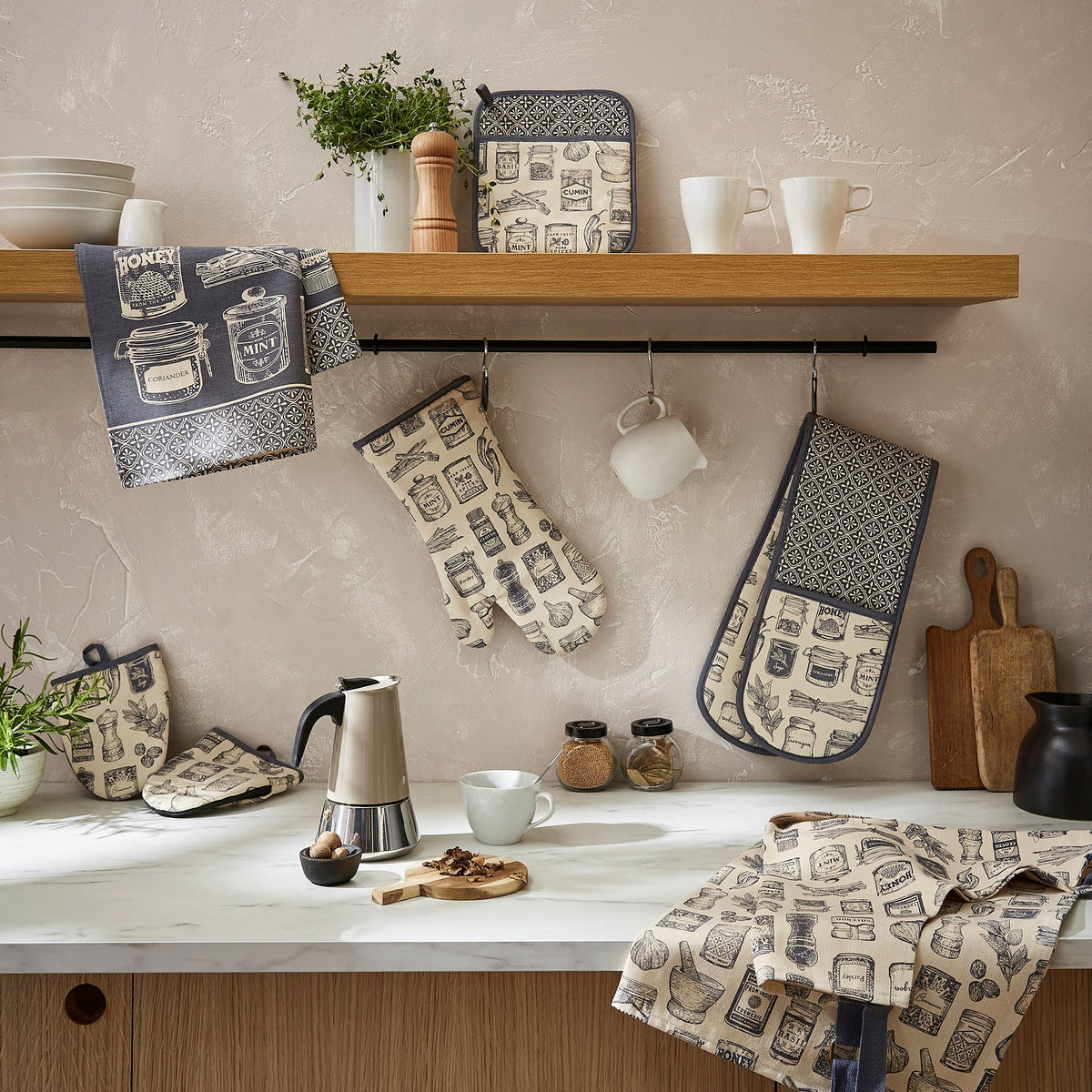 Herbs & Spices Foldable Tote Bag Medium in Grey