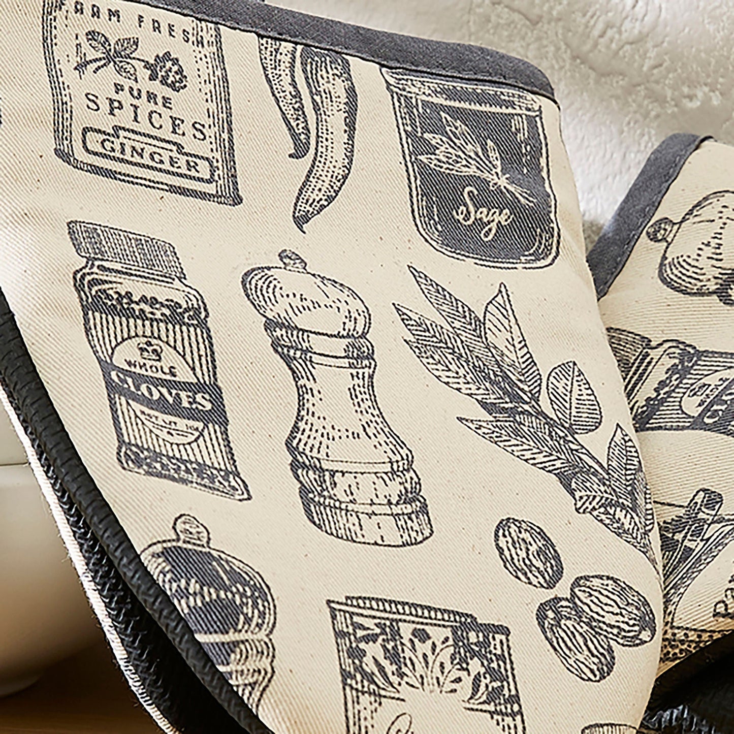 Herbs & Spices Microwave Mitts Pair