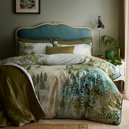 Hidden Garden Duvet Cover Set in Green