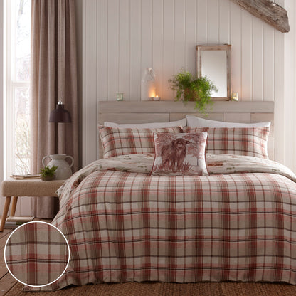 Hanson Highland Cow Duvet Cover Set in Terracotta