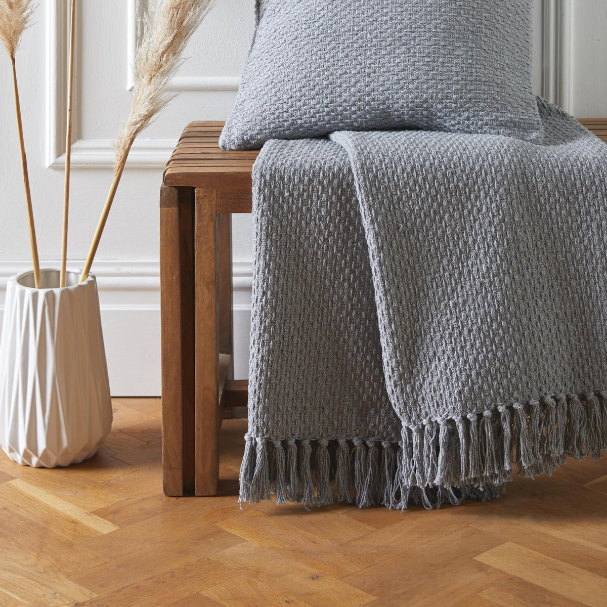 Hayden Throw in Grey