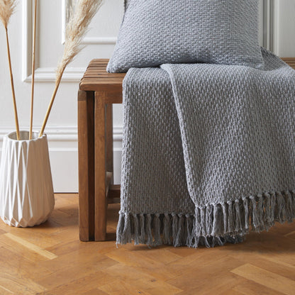 Hayden Throw in Grey