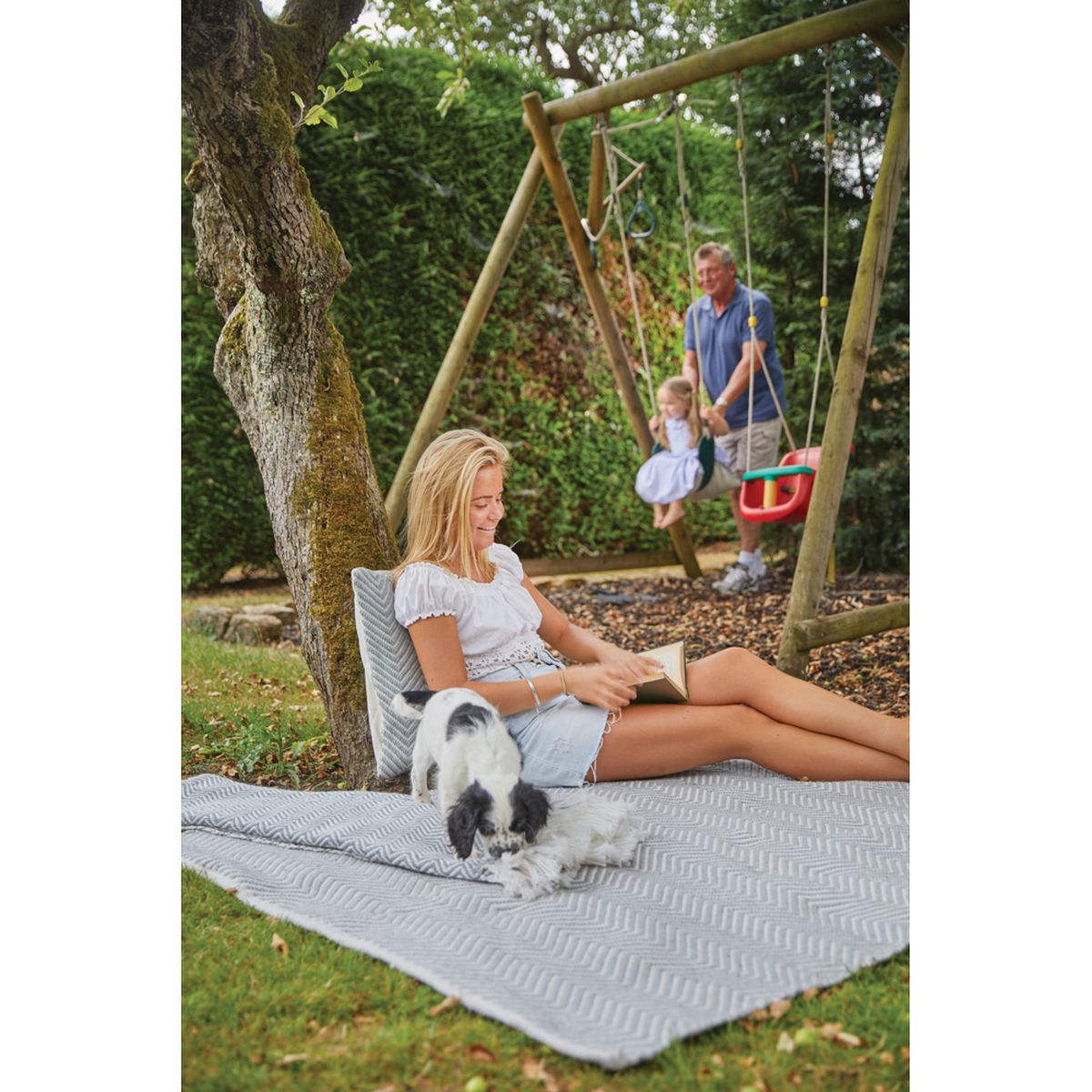 Hug Rug Woven Herringbone Rug Sky Grey
