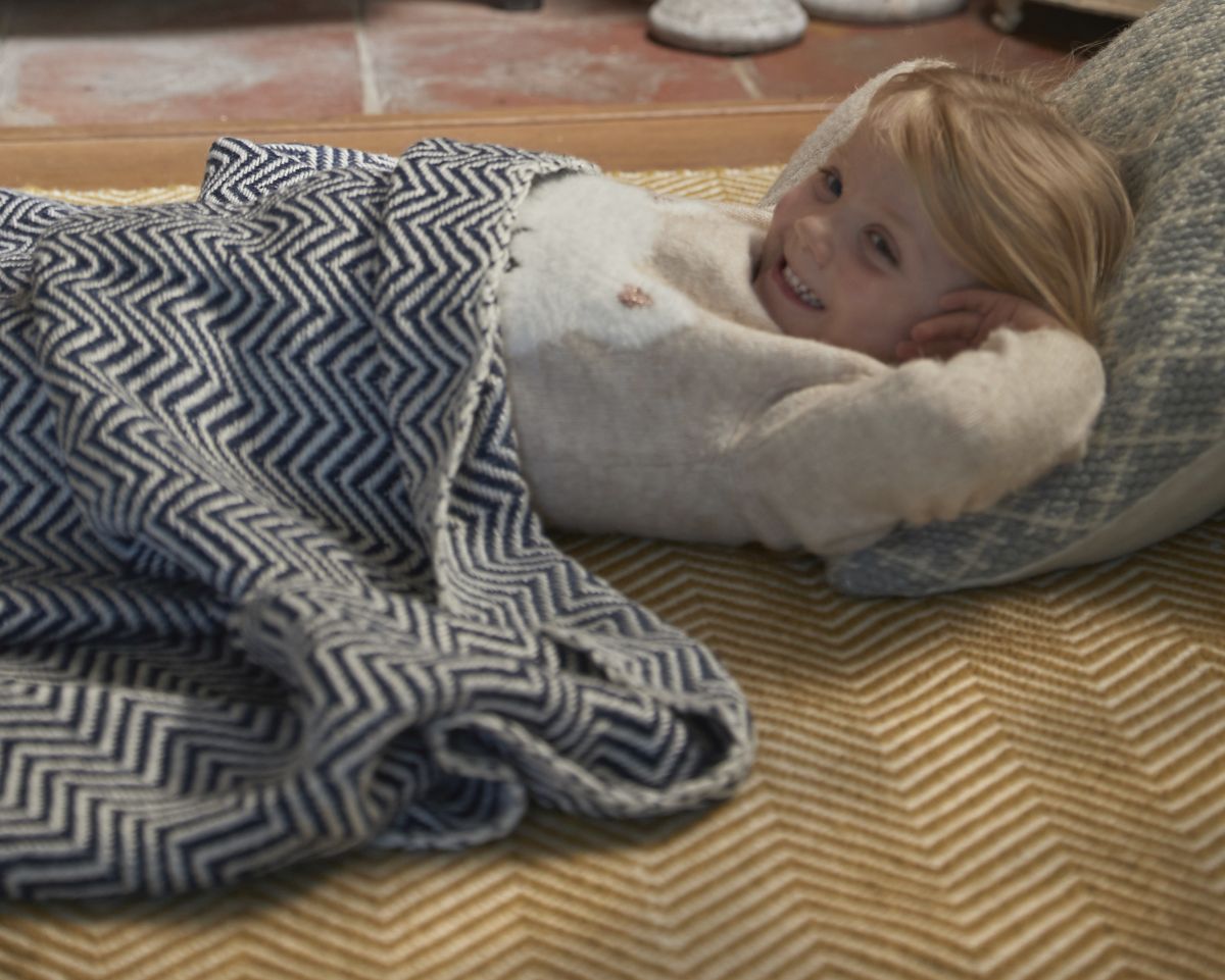 Hug Rug Woven Herringbone Throw Navy