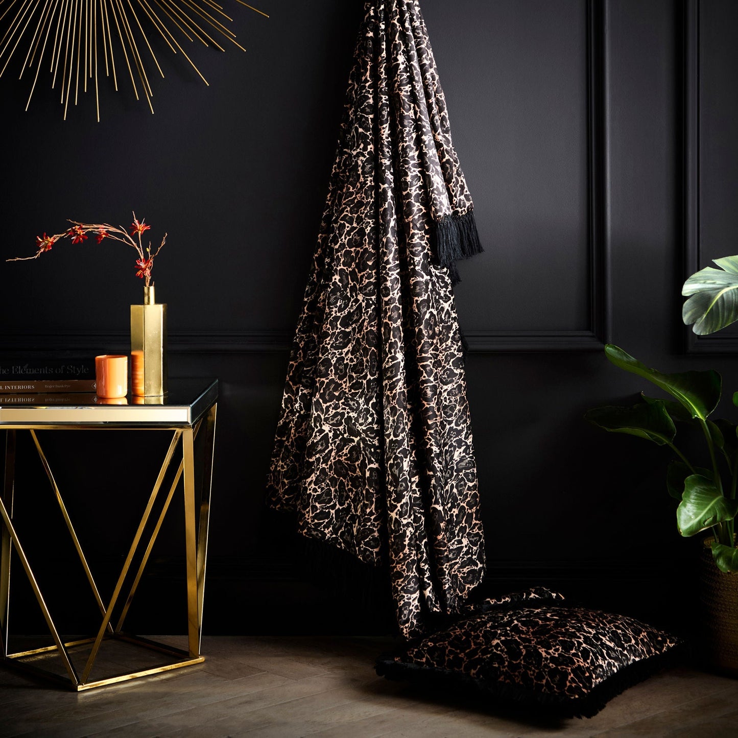 Josephine Cushion in Gold