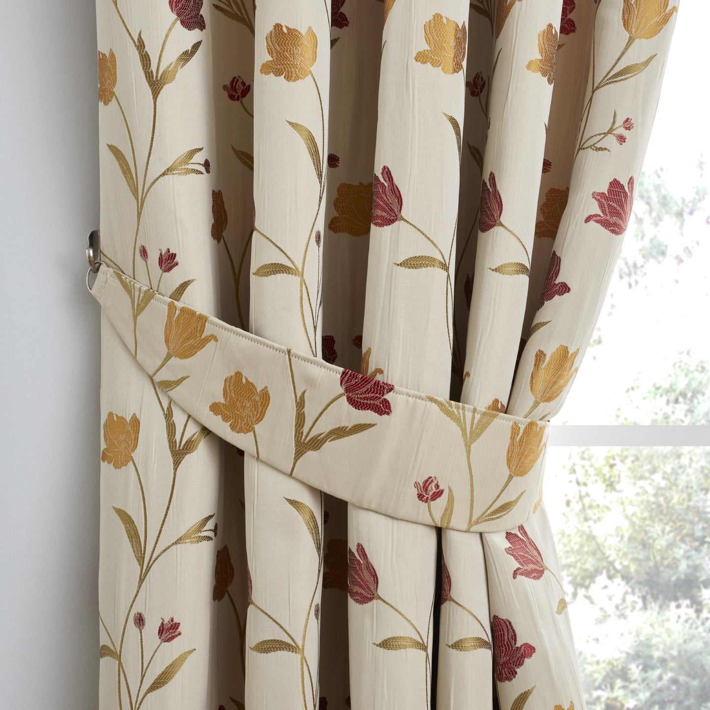 Juliette Pencil Pleat Curtains in Natural/Red