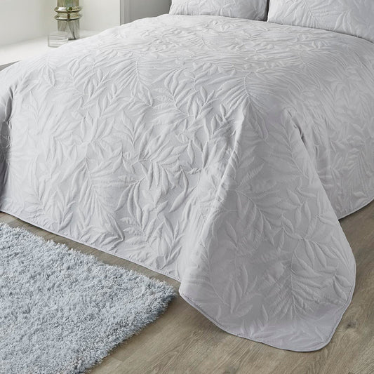 Luana Bedspread in Silver