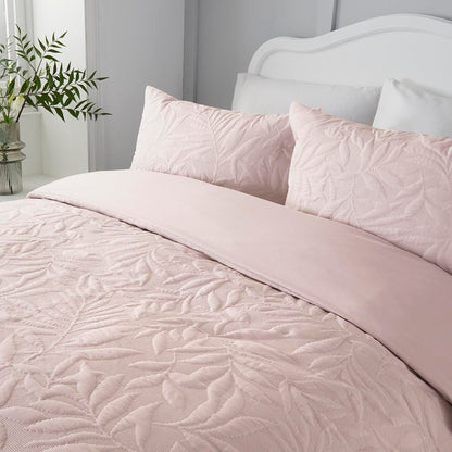 Luana Duvet Cover Set in Blush
