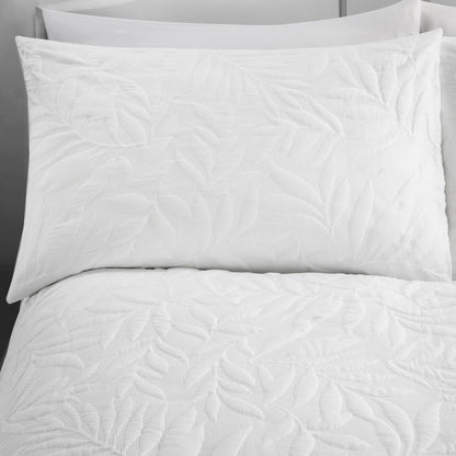 Luana Duvet Cover Set in White