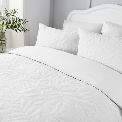 Luana Duvet Cover Set in White