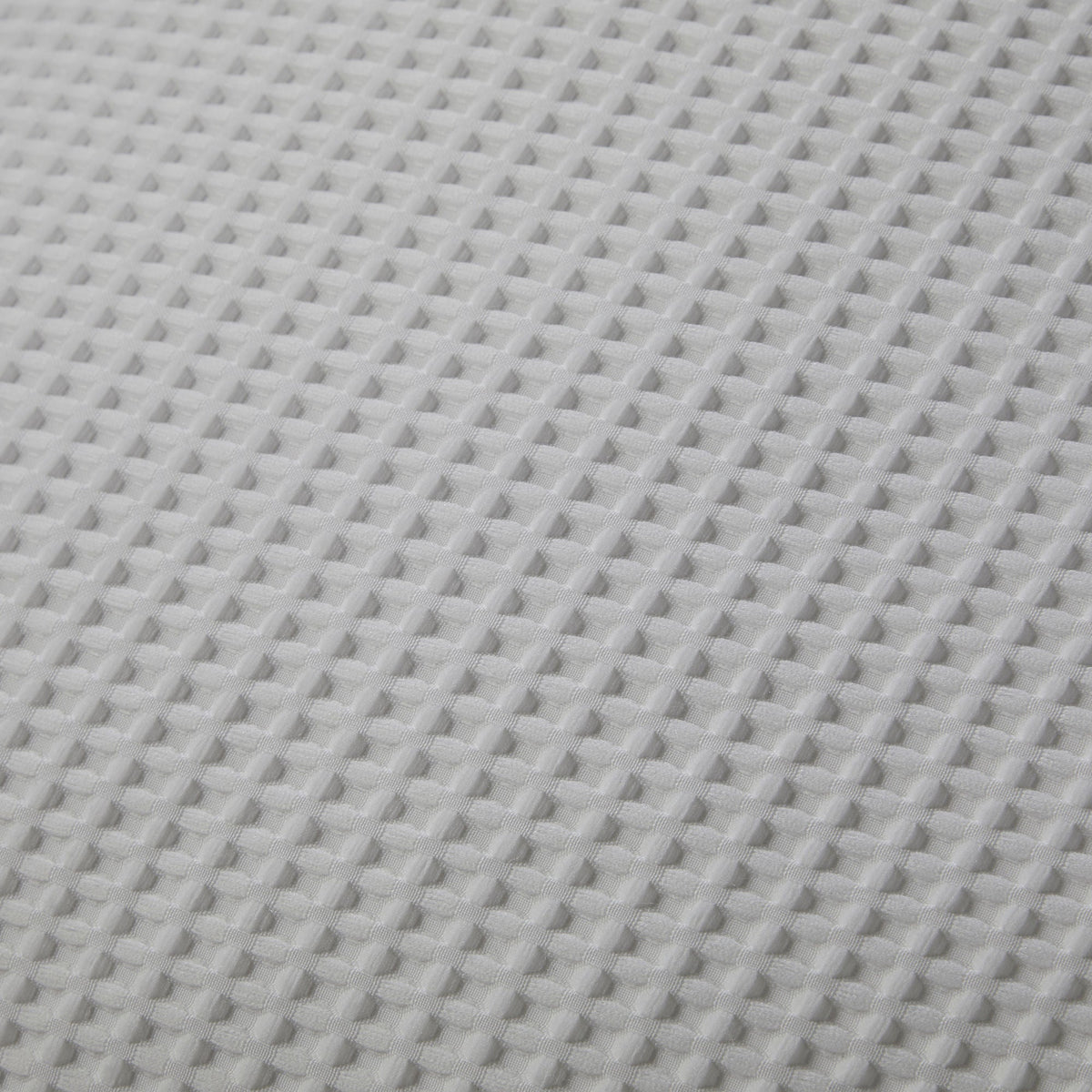 Lindly Duvet Cover Set in White