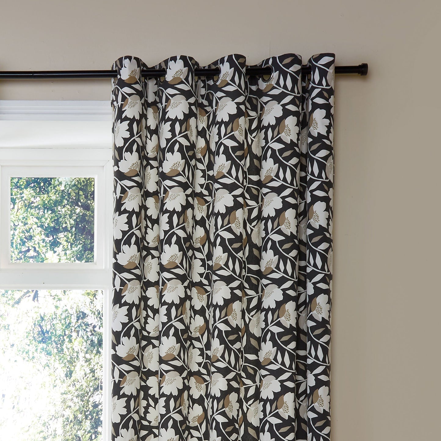 Luna Eyelet Curtains in Black
