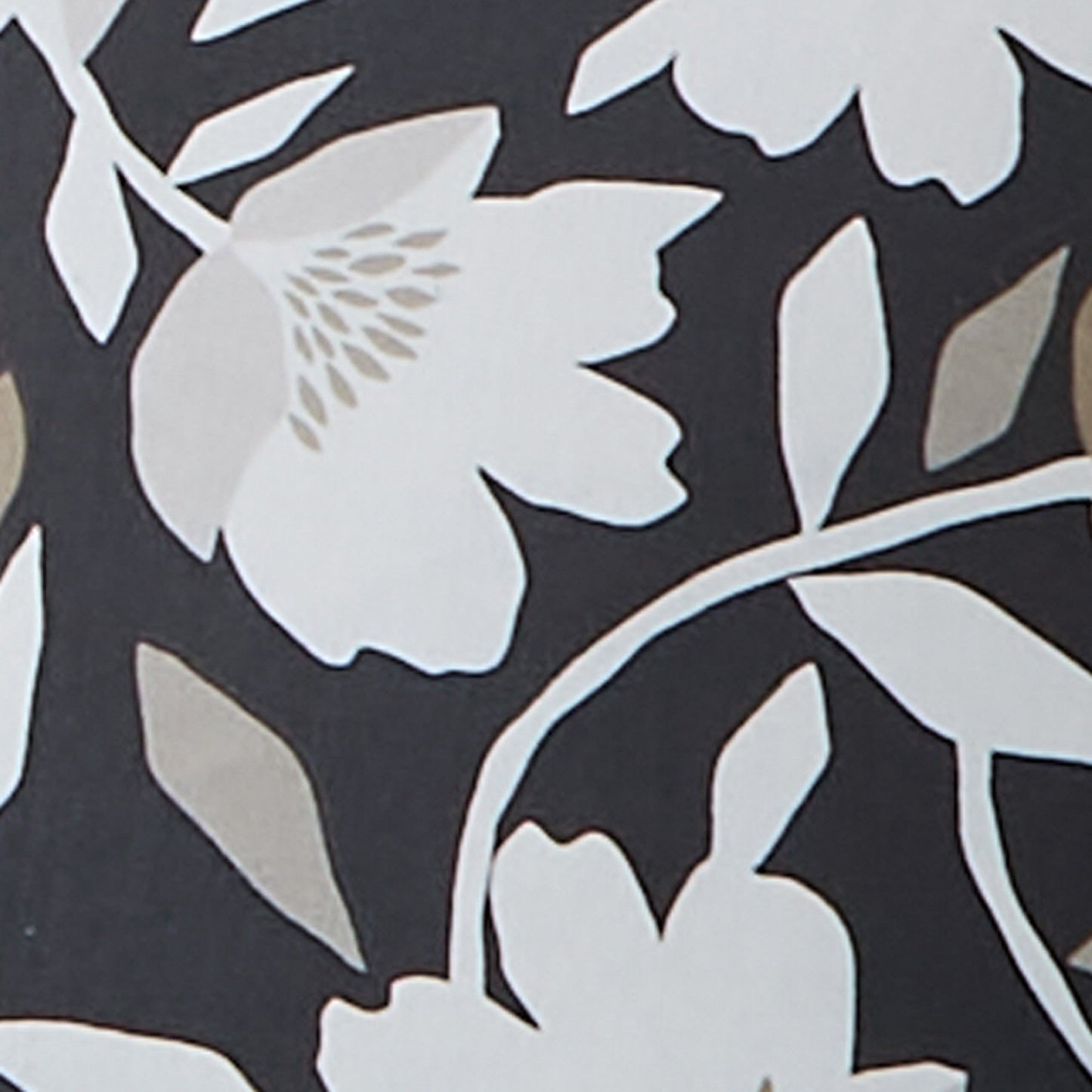 Luna Cushion in Black