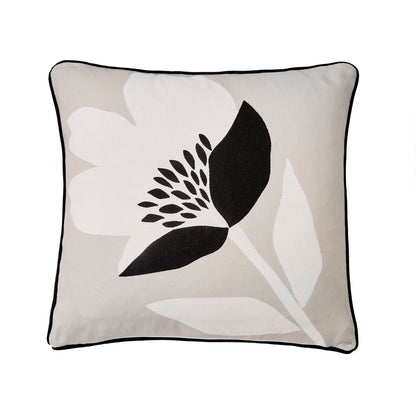 Luna Outdoor Cushion in Natural
